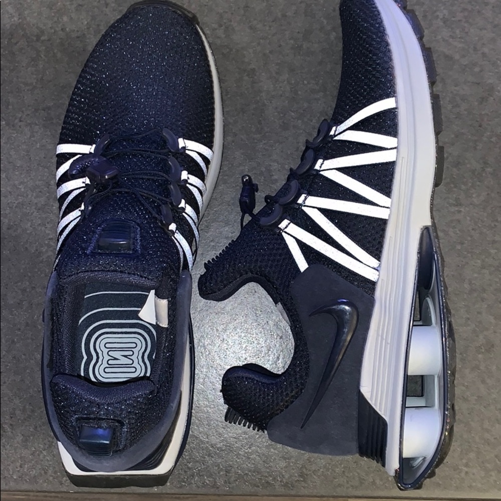 Men’s Nike Shox Gravity